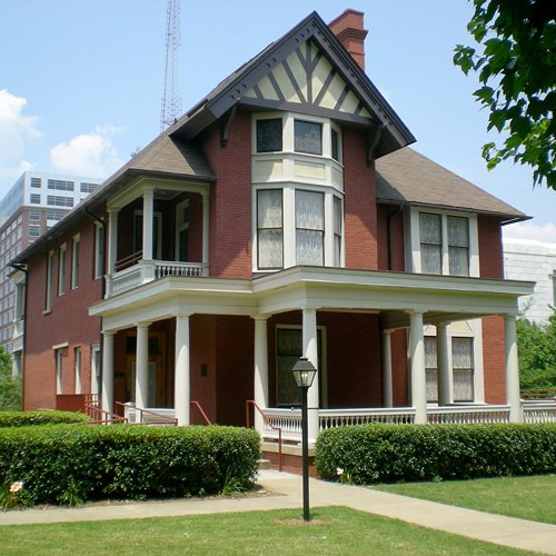 Margaret Mitchell House Masonry Staining